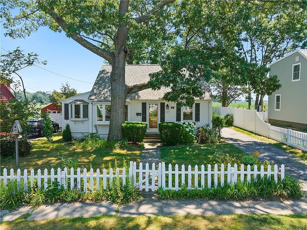 317 Housatonic Dr, Milford, CT 06460 Zillow