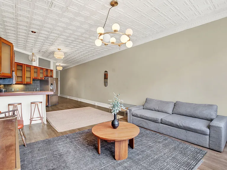 226 W Broughton St #2B — Photo 17