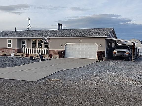 2nd image of 1955 Stoney Mountain Dr