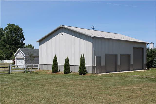 2nd image of 14656 Dixon Rd