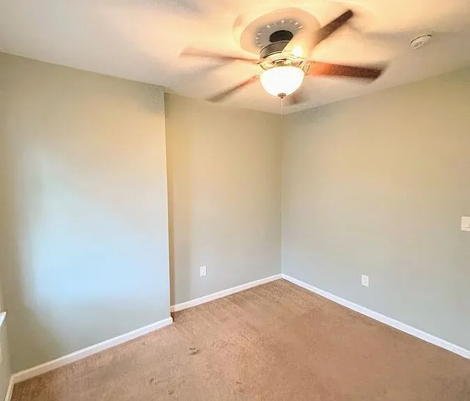 5532 Pemberton St — Photo 22