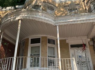 1055 E 40th St, Brooklyn, NY 11210