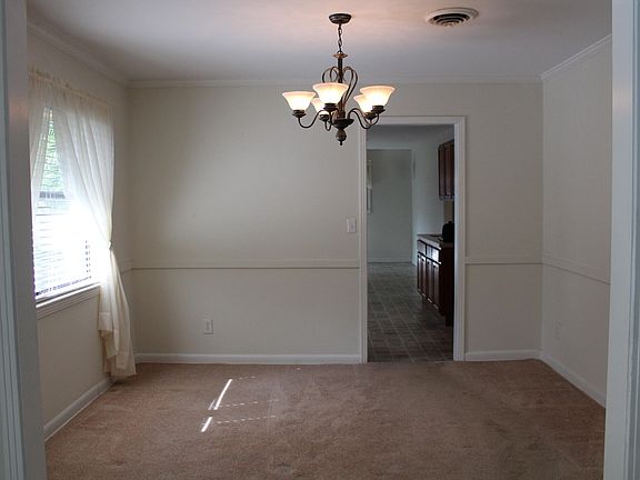 5th image of 5350 Selton Ave