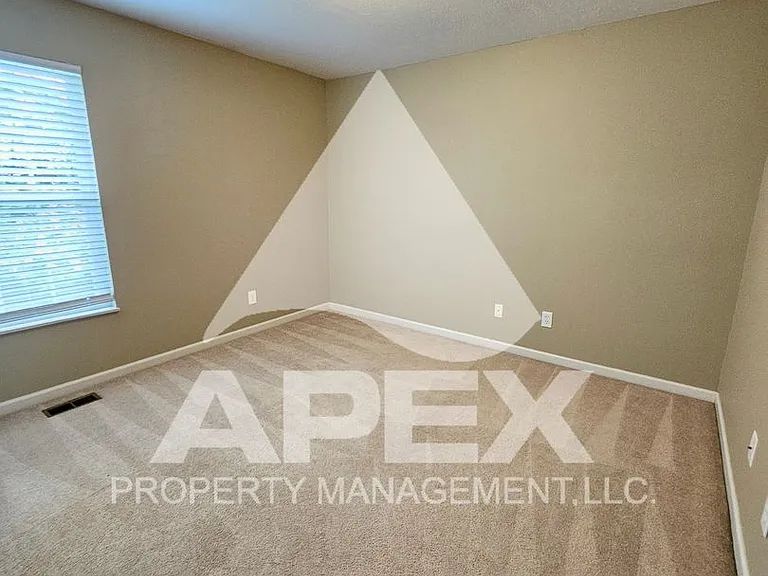 10808 Topview Ln — Photo 16