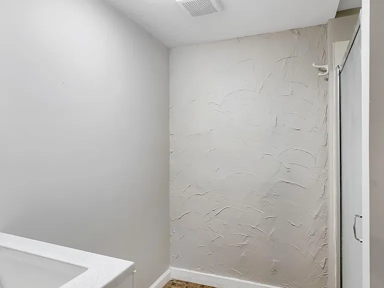 5468 Ringer Rd — Photo 29