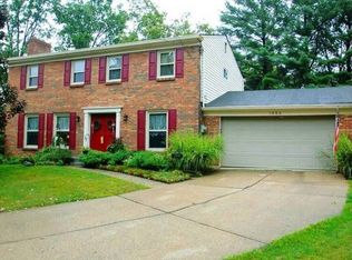1958 Finsbury Ct, Cincinnati, OH 45230