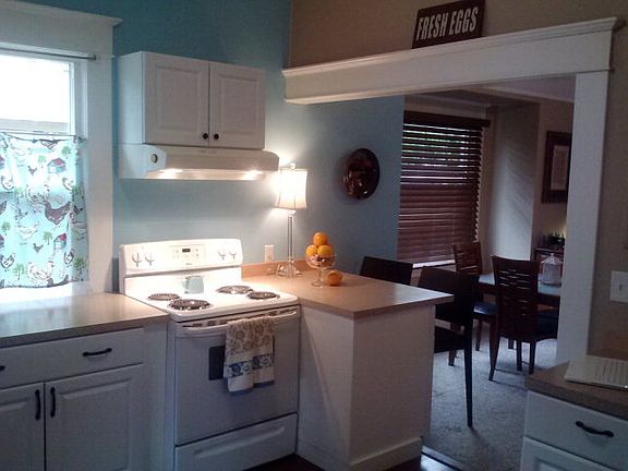 5th image of 808 S Wilbur Ave