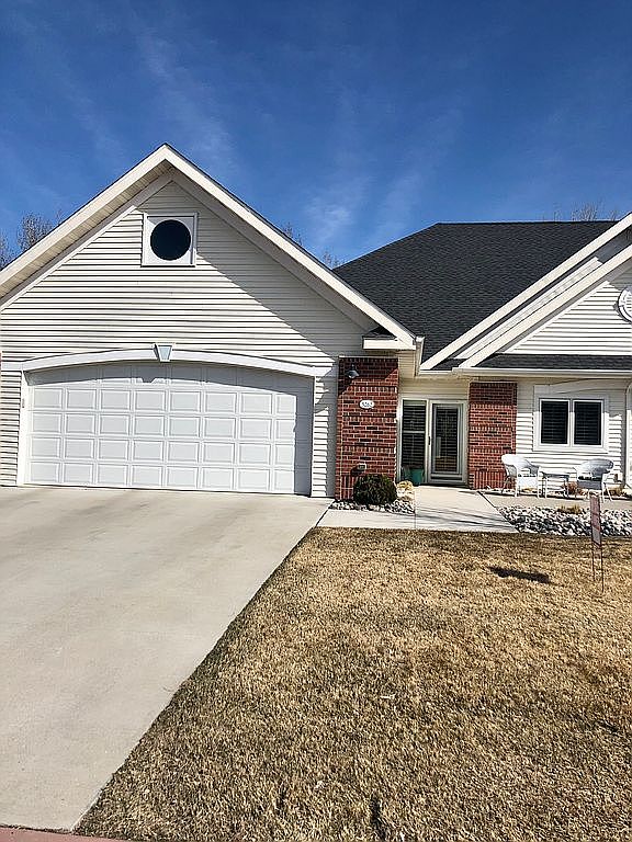 3262 Longbow Ct, Grand Forks, ND 58203 Zillow