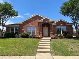 2011 Harvester Dr, Rockwall, TX 75032