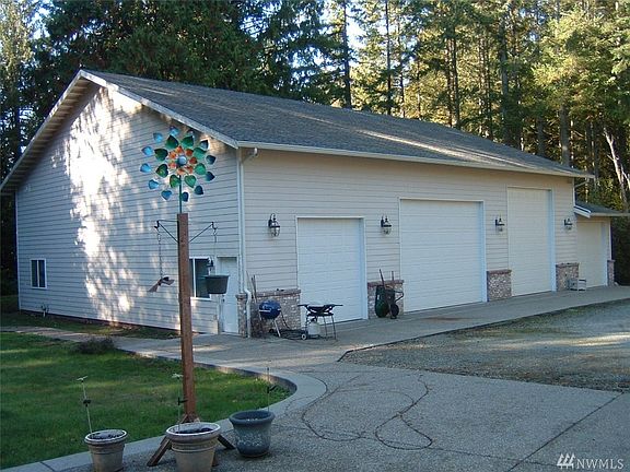 4th image of 14432 27th Ave NW