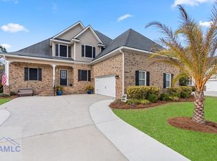 35 Waverly Ln, Richmond Hill, GA 31324