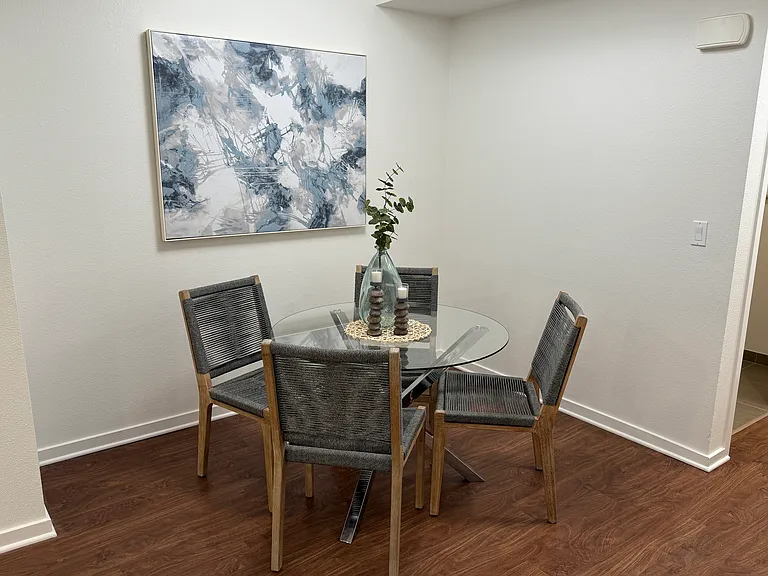 A welcoming dining area perfect for friendly gatherings.