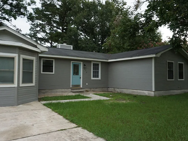 4016 Sandy Run Dr — Photo 37