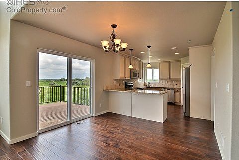 4th image of 345 Sunset Dr
