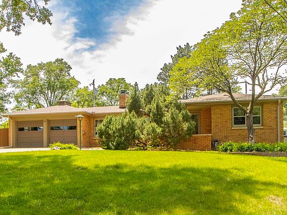 4th image of 4611 Bryson St