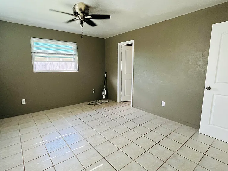 901 N Peninsula Dr #227 — Photo 16