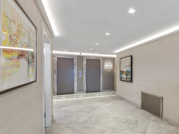 310 East 70th Street image 11 of 11