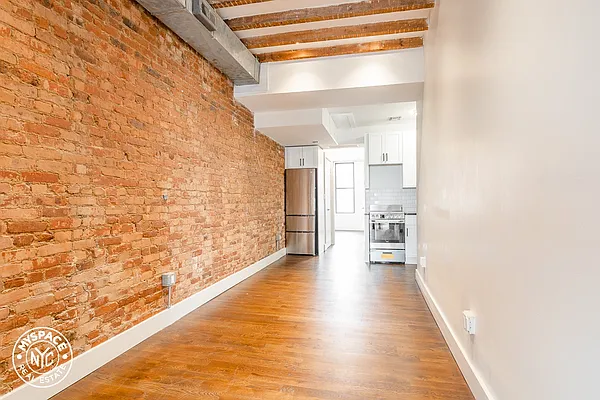 Rented by MySpaceNYC | media 3