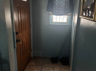 9526 Littlefield St, Detroit, MI 48227