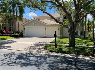 19662 Estuary Dr, Boca Raton, FL 33498