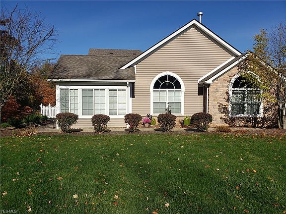 2nd image of 164 Shaw Dr