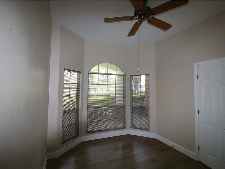 18965 SW 98th Pl — Photo 12