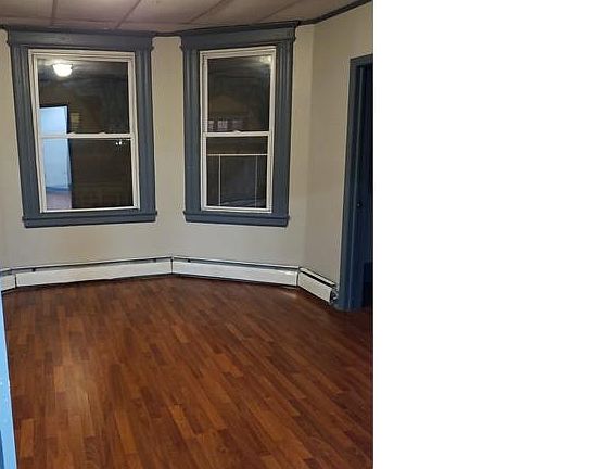 4th image of 15 Farley Ave APT 2