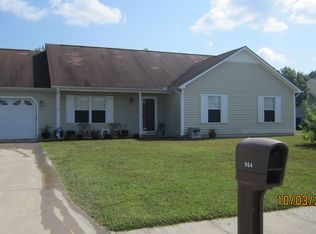 904 Gum Branch Ct, Havelock, NC 28532
