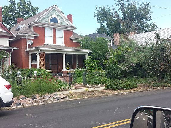 2nd image of 409 E 1st Ave