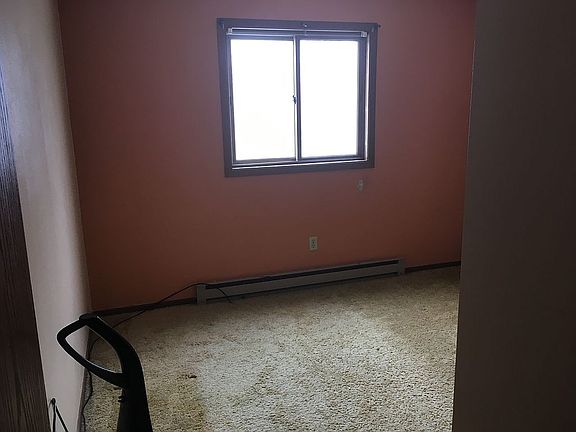 Upstairs room 1