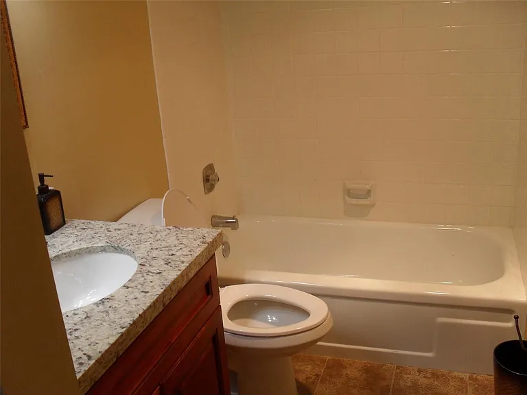 5530 NW 44th St #418C — Photo 26