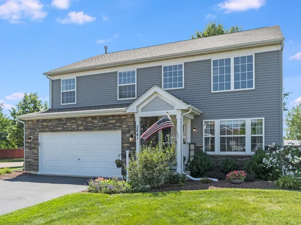 2641 Rosehall Ln, Aurora, IL 60503