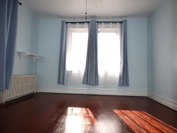 5th image of 3017 Barkley Ave #2