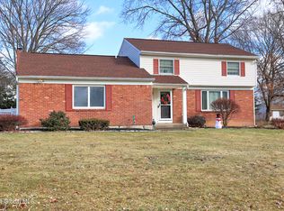 11 Somerset Ln, Glenville, NY 12302