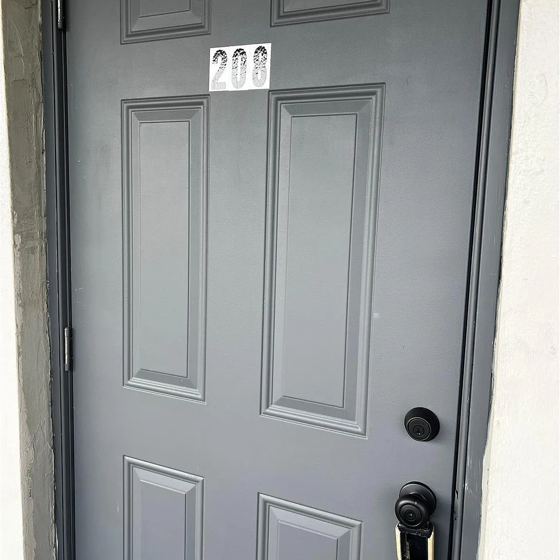 1 bed, 1.5 bath, 750 sqft, $1,700 — Photo 2