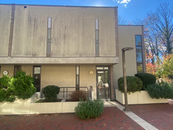 2367 Nutmeg Ter, Baltimore, MD 21209