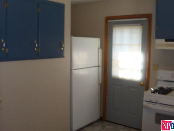 4th image of 18416 18th St