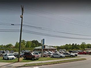 511 Oak St, Forest City, NC 28043