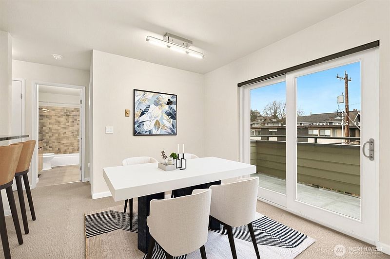5th image of 3926 1st Avenue NE #31