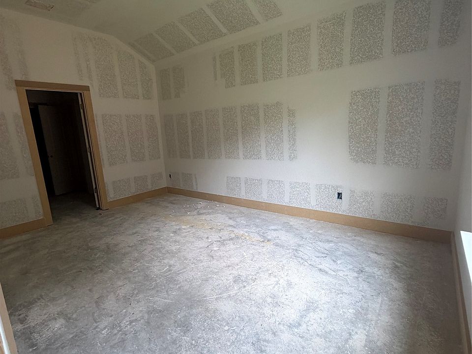 2nd image of 1813 Zelvia Ln