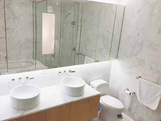 Rented by Winzone Realty Inc | media 21