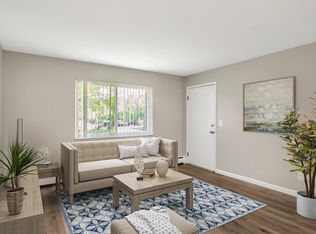 2025-2027 W. Galbraith Road, Cincinnati, OH 45239