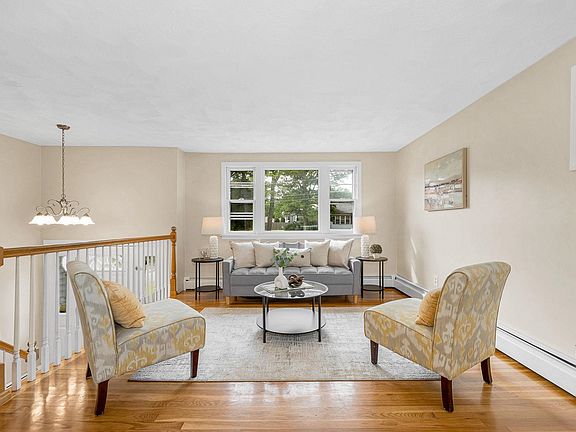2nd image of 40 Lou Avenue