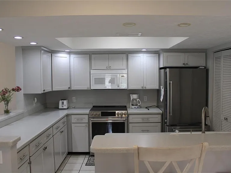 6472 Seagull Dr #306 — Photo 3