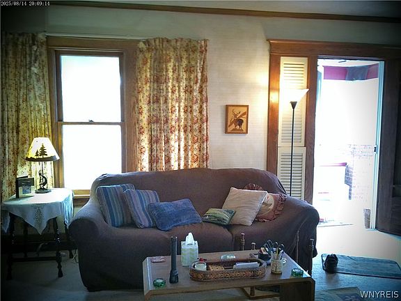 3rd image of 42 Harrison Ave