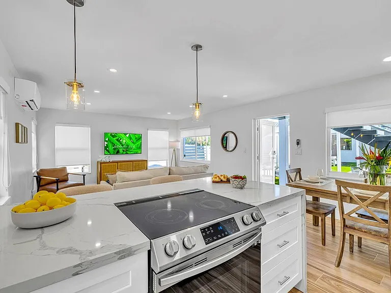 347 N Birch Rd #1-9 — Photo 5