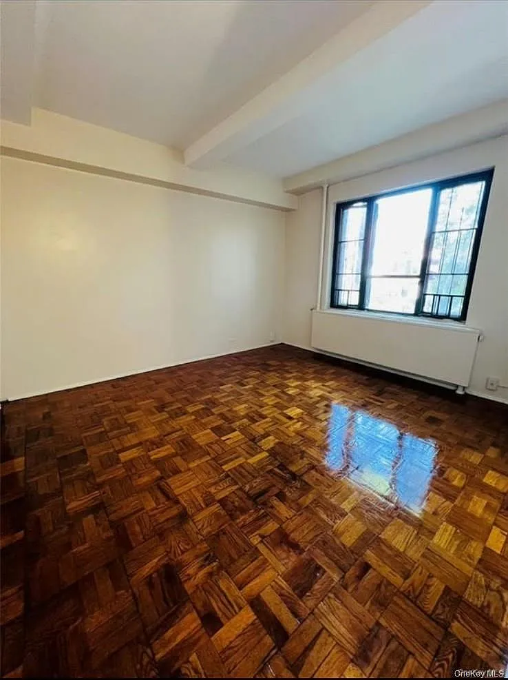 2 bed, 1.0 bath, 615 sqft, $2,800 — Photo 3