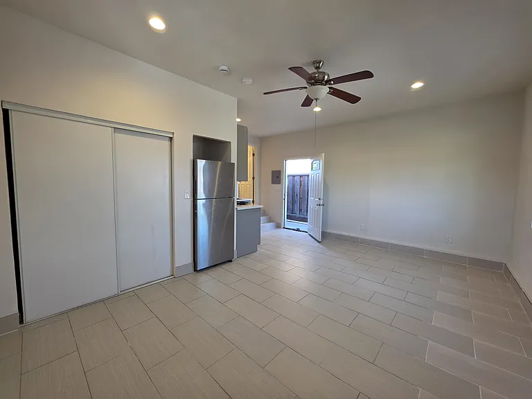 1624 Saralynn Dr #B — Photo 7