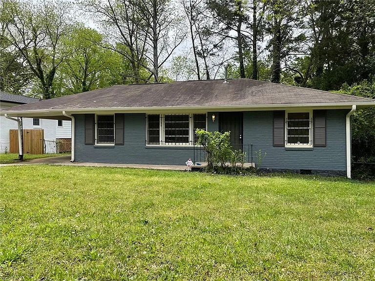 349 Laquita Dr SE — Photo 1