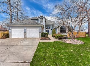 1961 Bush Rd, Grand Island, NY 14072